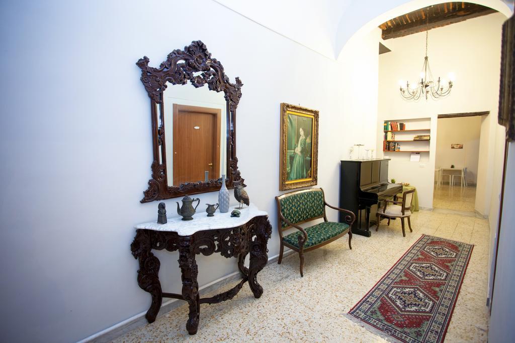 B&B Rochel Napoli ภายนอก รูปภาพ